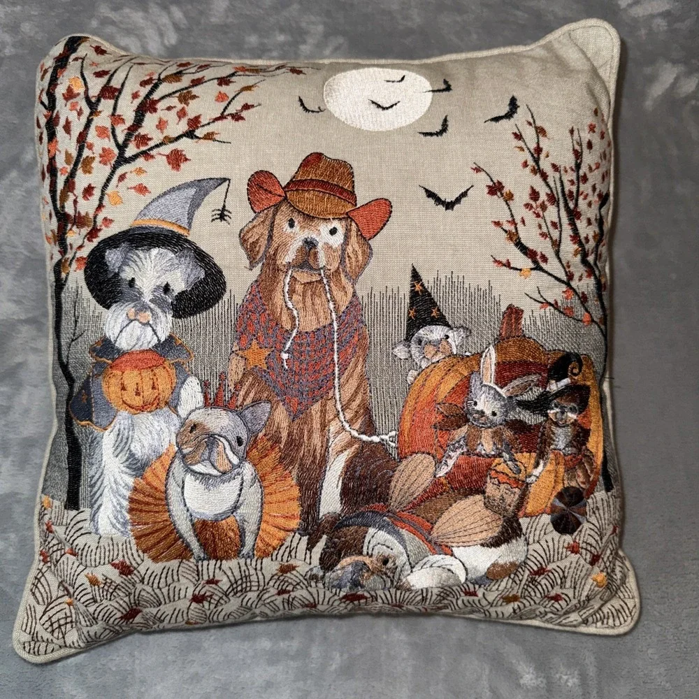 Pier 1 One Pillow Fall Halloween‎ Embroidered Dogs & Cats In Costumes 15